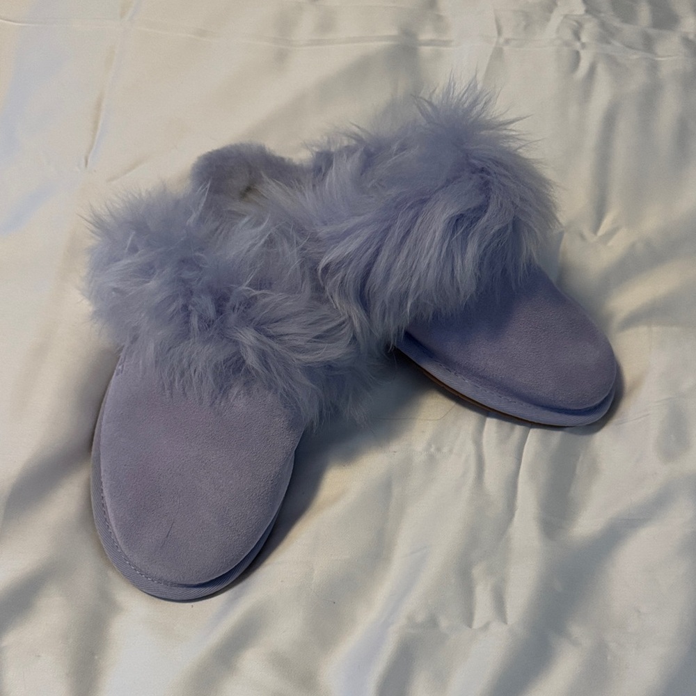 UGG Women's Cozy Lavender Slippers